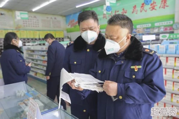 男生越往女生里寨视频网友认为这种行为不尊重女性，应该提倡平等和相互尊重的交往方式，呼吁大家理性看待社交互动