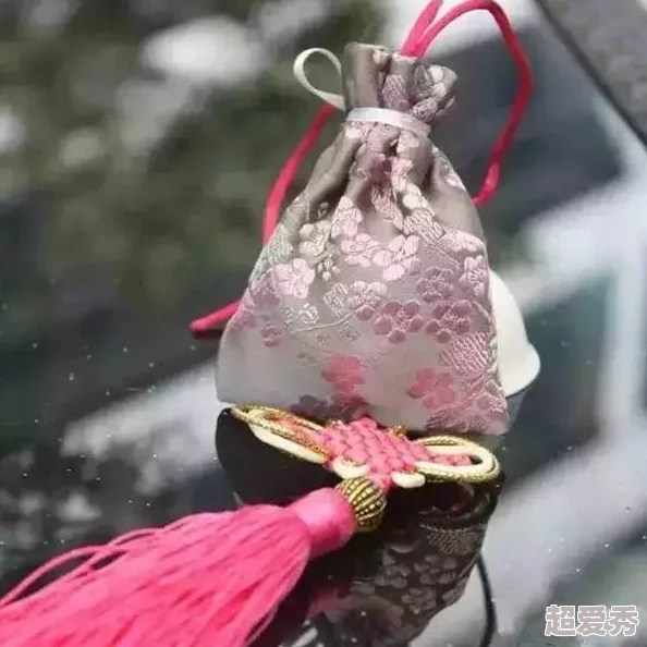 探寻烟雨朦胧江湖，寻觅珍贵金钱豹香囊赠送之地