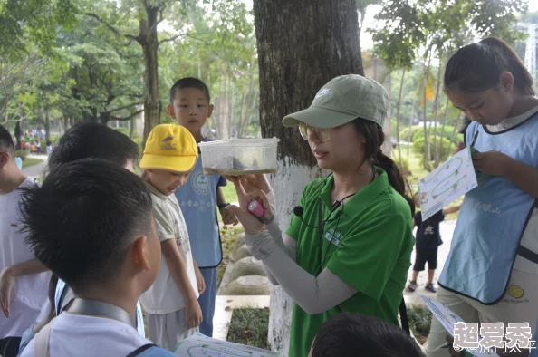 翁与小莹全目录完整版两人近日共同参与了一场环保活动，呼吁大家关注生态保护