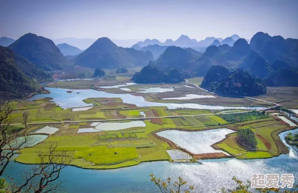 高h你夹得我好好爽白浅近日白浅在社交平台分享了她的旅行日记，展示了美丽的风景和有趣的经历，吸引了众多粉丝的关注