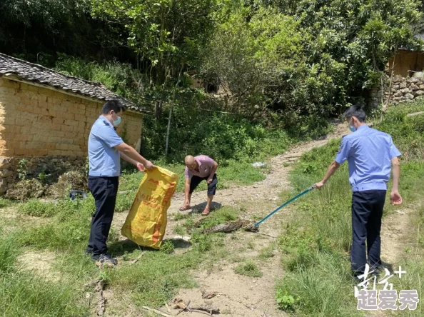 贪吃蛇大作战：揭秘对付大蛇终极攻略，联合小伙伴同进退，更有惊喜新玩法等你来探！