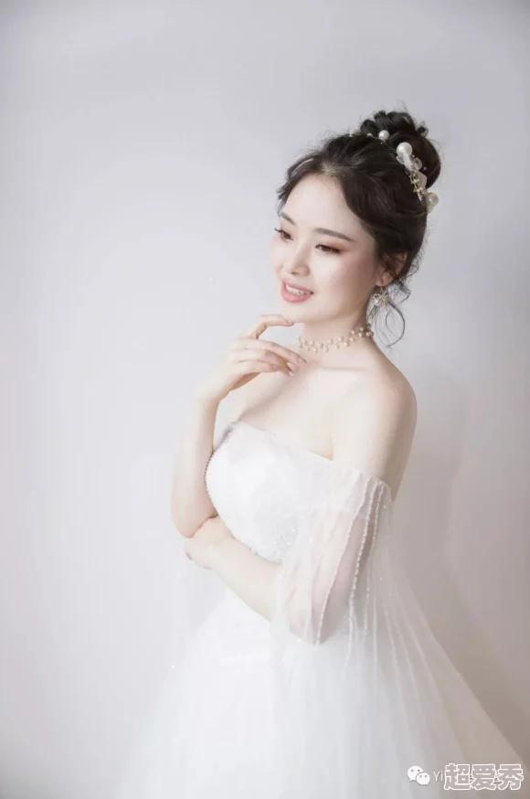 新婚妻子李芷珊愿你们的爱情如星辰般璀璨永恒携手共创美好未来