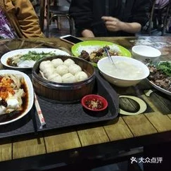 黄桃书屋老板娘据说是位神秘的美食博主