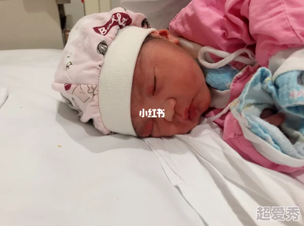 pregnanttube临盆据说预产期提前了三个星期而且还是双胞胎不知是真是假